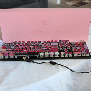 Pink Retro Round-Key Mechanical Keyboard - Wired USB